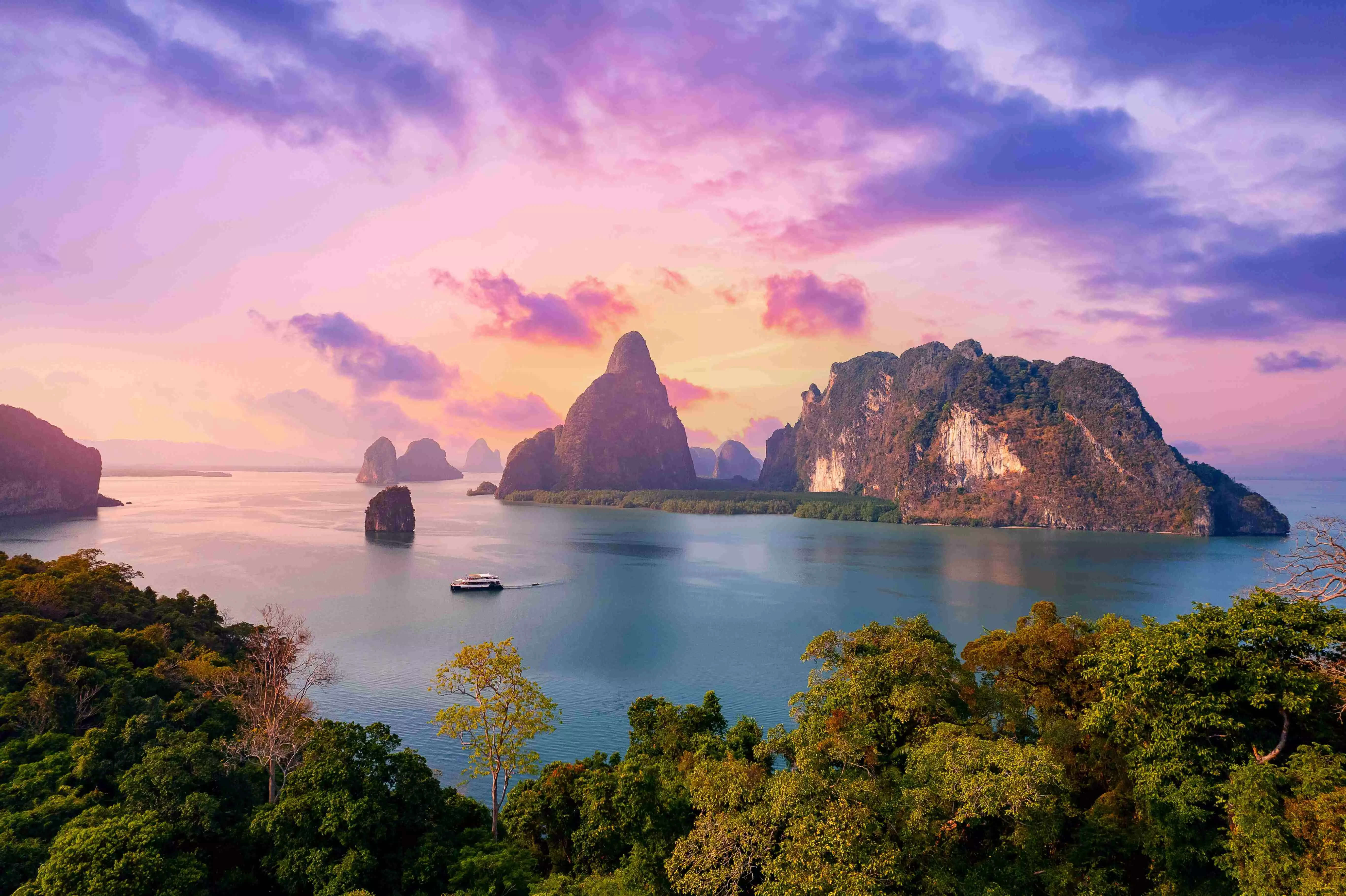 Phuket James Bond Island Luxury Sunset Cruise Phang Nga Bay