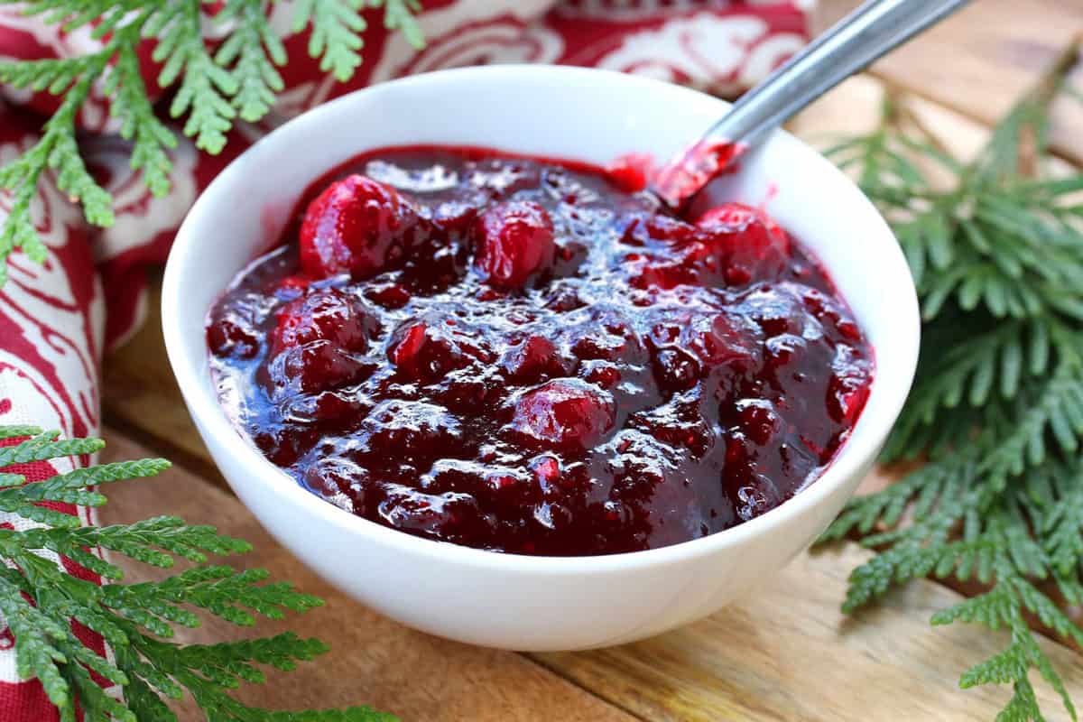 Easy recipe for ginger, cranberry, mustard, thyme, rosemary and herb sauce