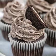 Oreo frosting on cupcakes