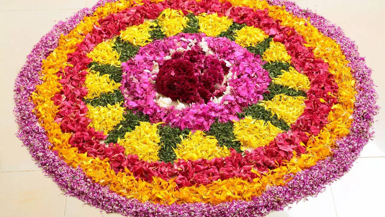 Happy Onam 2024 Whatsapp Status Quotes Wishes Images and Greetings to Share with Loved Ones