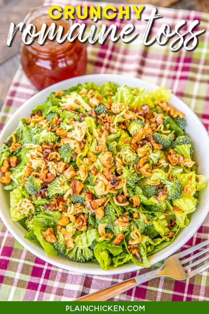 crunchy romaine salad bowl