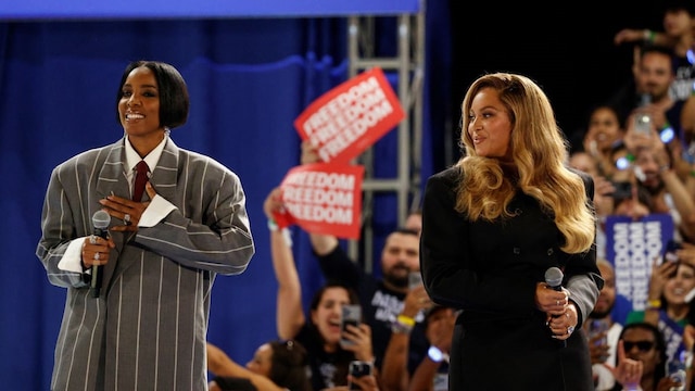 Singers Beyonce and Kelly Rowland attend a campaign rally for U.S. Vice President Kamala Harris, Democratic presidential candidate, in Houston, Texas, U.S., October 25, 2024. REUTERS/Marco Bello